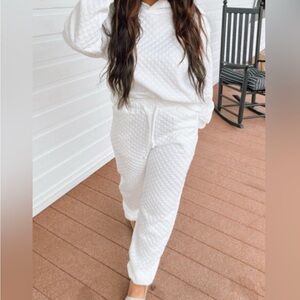 BRAND NEW TEXTURED JOGGER SET